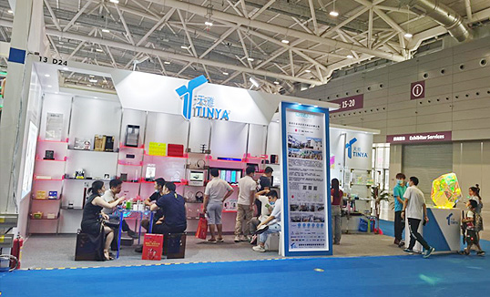 森濤亞克力公司首次參加深圳國際展覽會